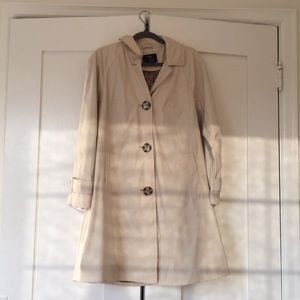Cream Colored/ Animal Print Dennis Basso Rain Coat